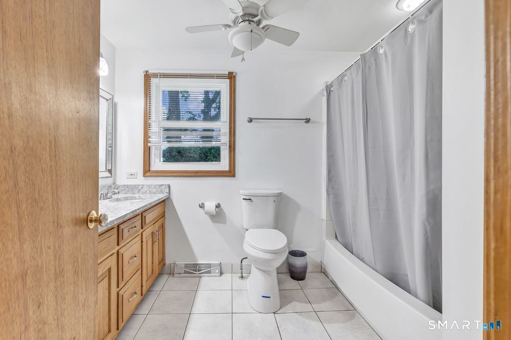 72 Stendahl Drive Shelton CT 06484