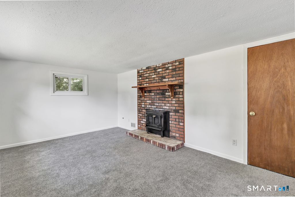 72 Stendahl Drive Shelton CT 06484