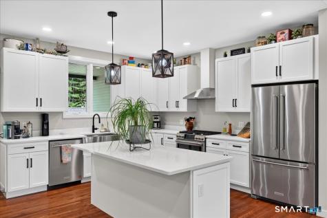 4 Newberry Street Haddam CT 06441