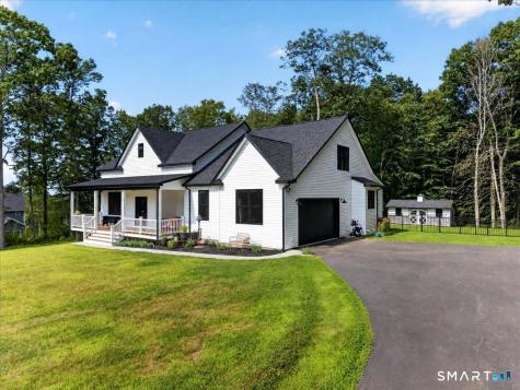 4 Newberry Street Haddam CT 06441