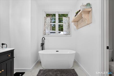 4 Newberry Street Haddam CT 06441