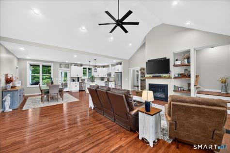 4 Newberry Street Haddam CT 06441
