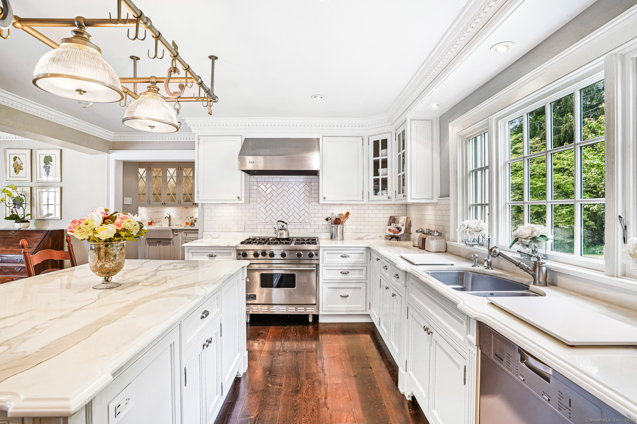 1191 Oenoke Ridge New Canaan CT 06840