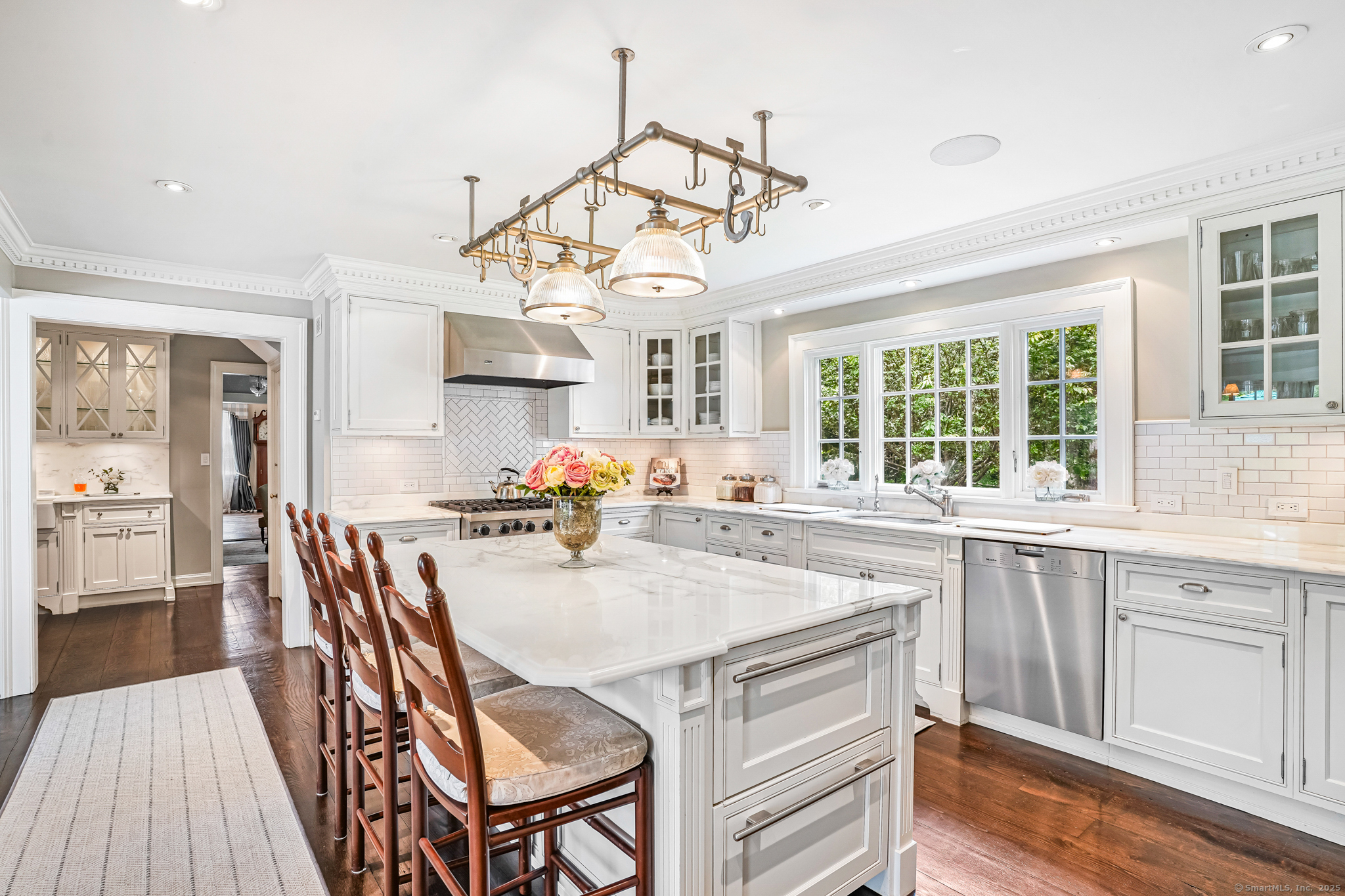 1191 Oenoke Ridge New Canaan CT 06840