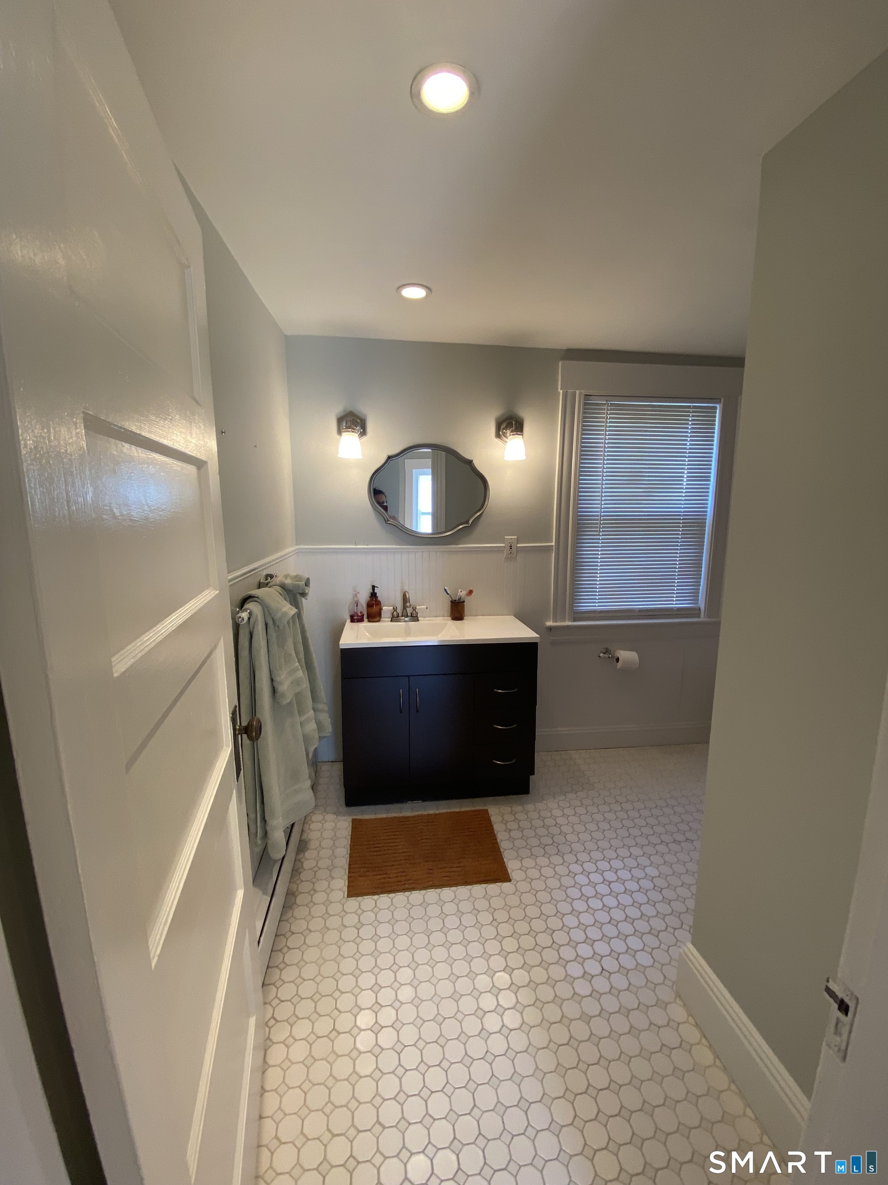 3 Alfred Court Stratford CT 06615