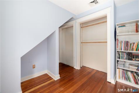 61 Oakland Road Southington CT 06489