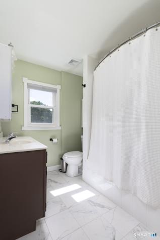 61 Oakland Road Southington CT 06489