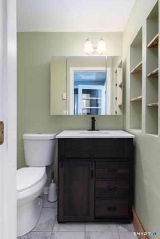 61 Oakland Road Southington CT 06489
