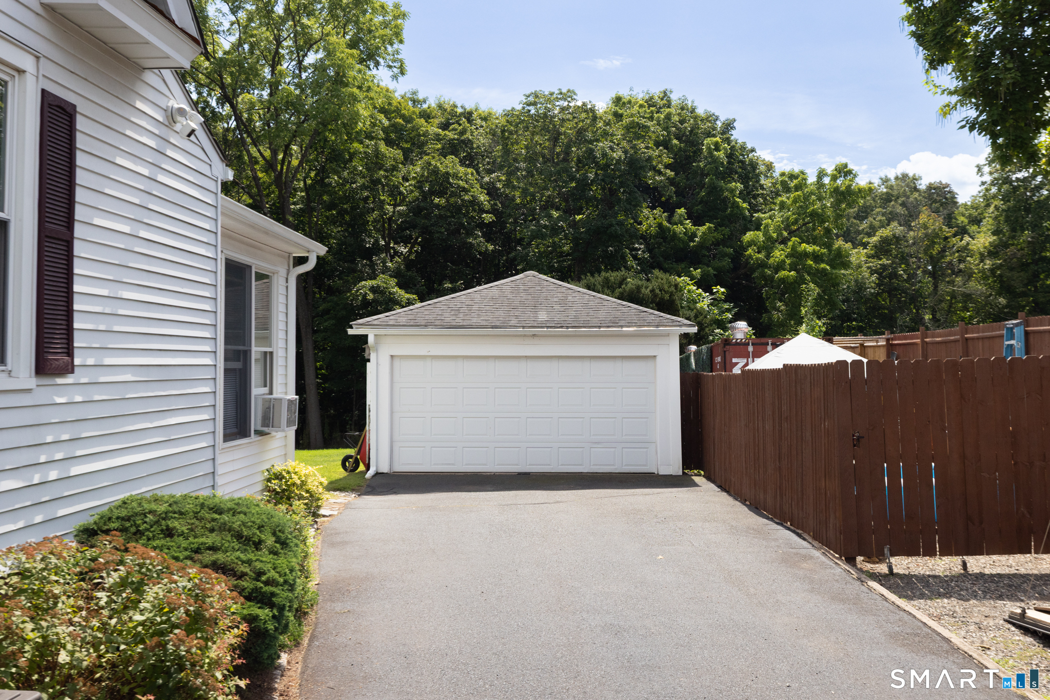 61 Oakland Road Southington CT 06489