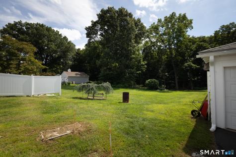 61 Oakland Road Southington CT 06489