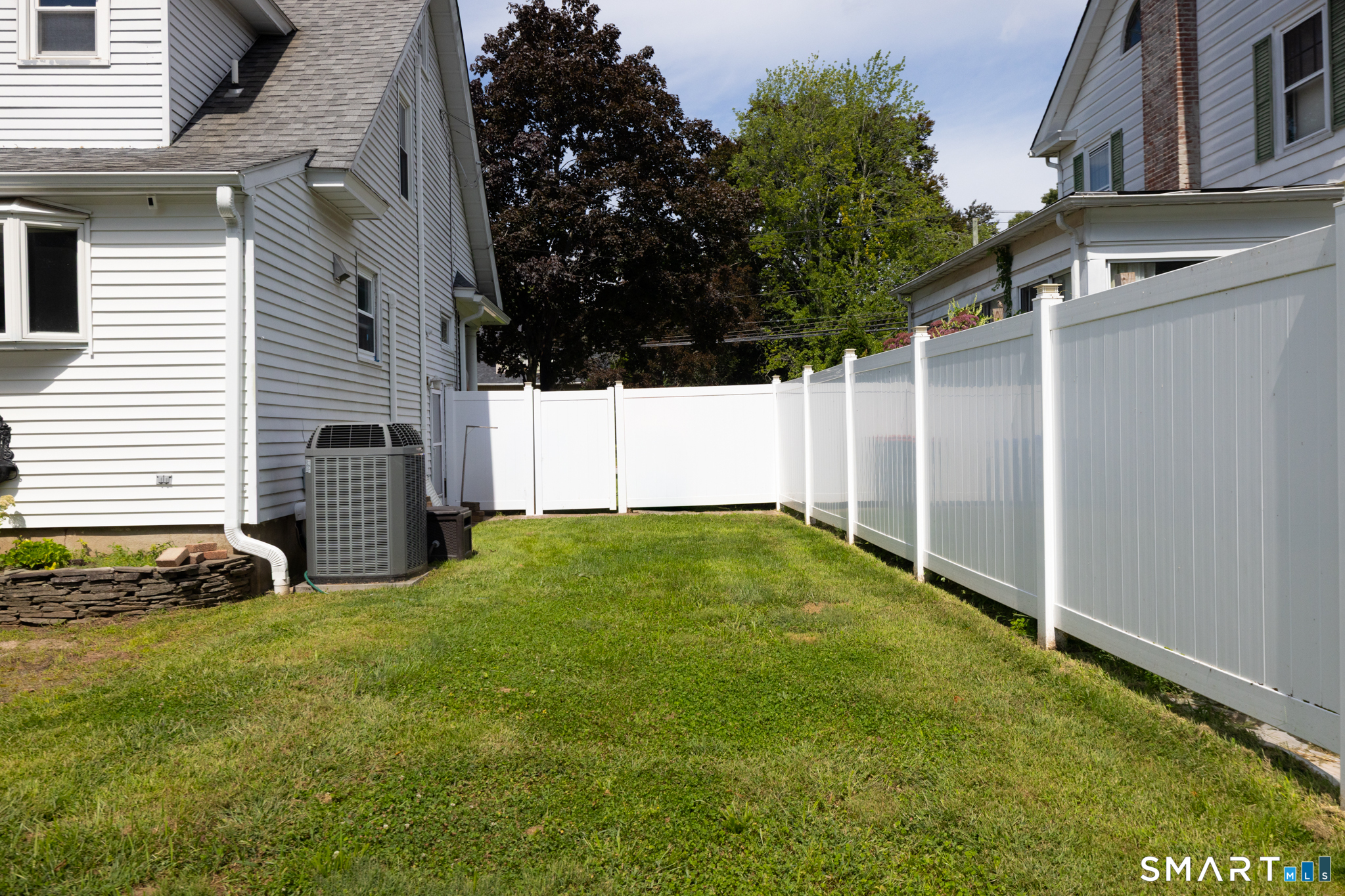 61 Oakland Road Southington CT 06489