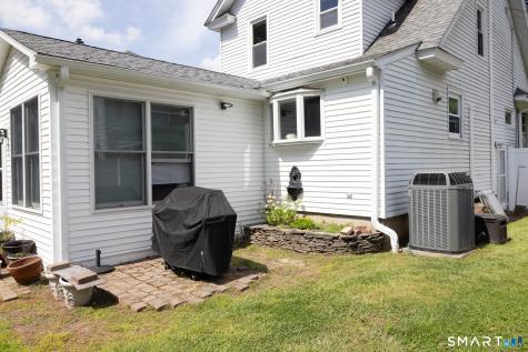 61 Oakland Road Southington CT 06489