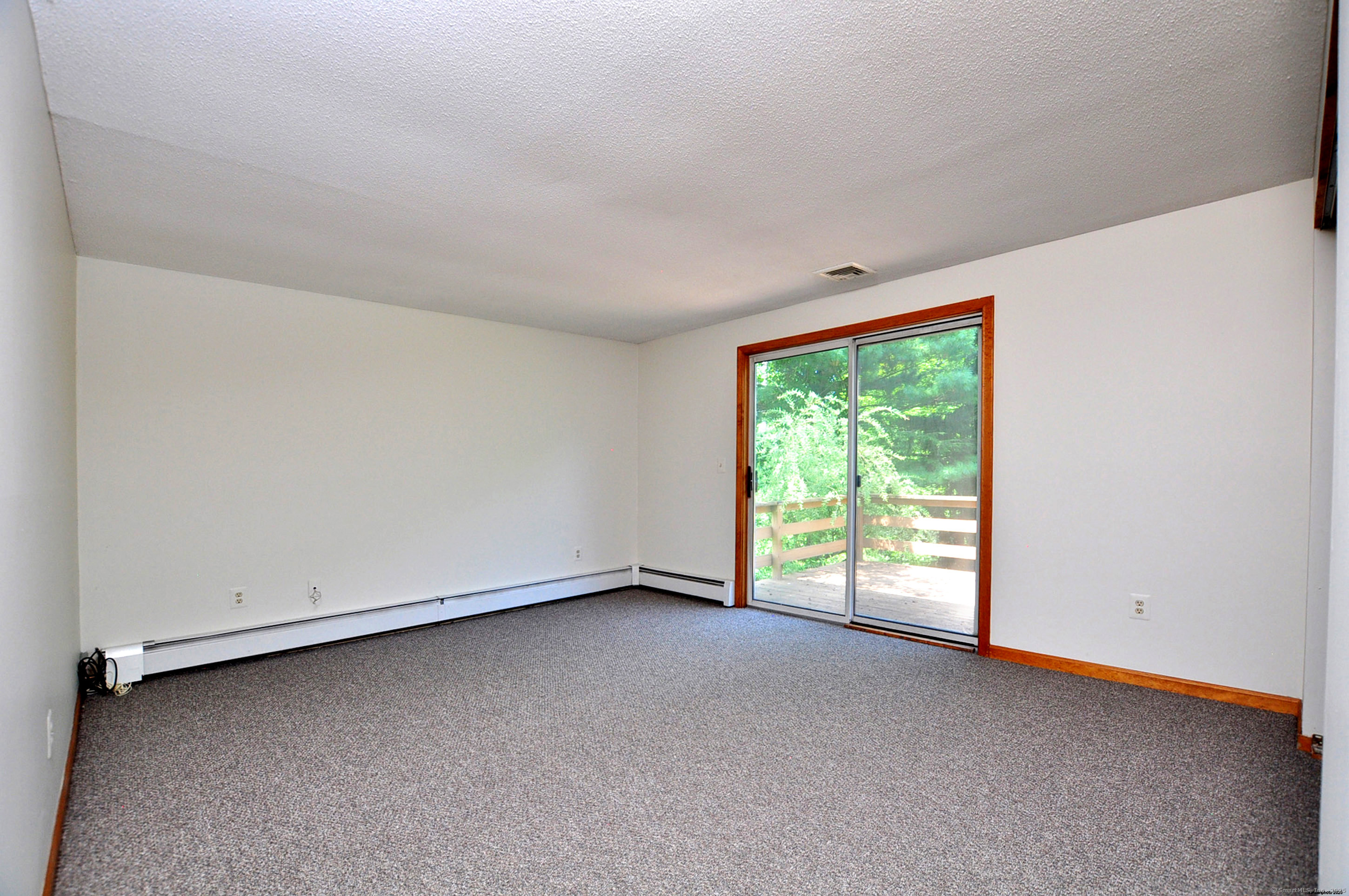 94 Clubhouse Road Windsor CT 06095