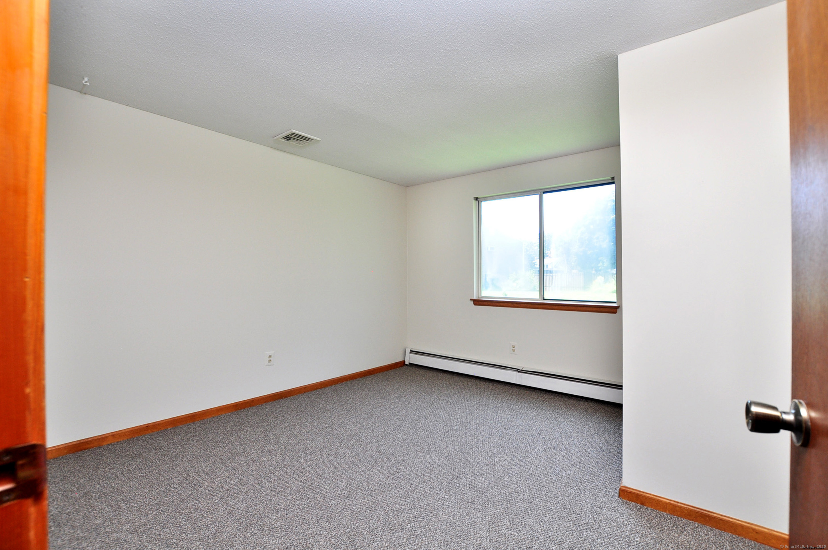 94 Clubhouse Road Windsor CT 06095