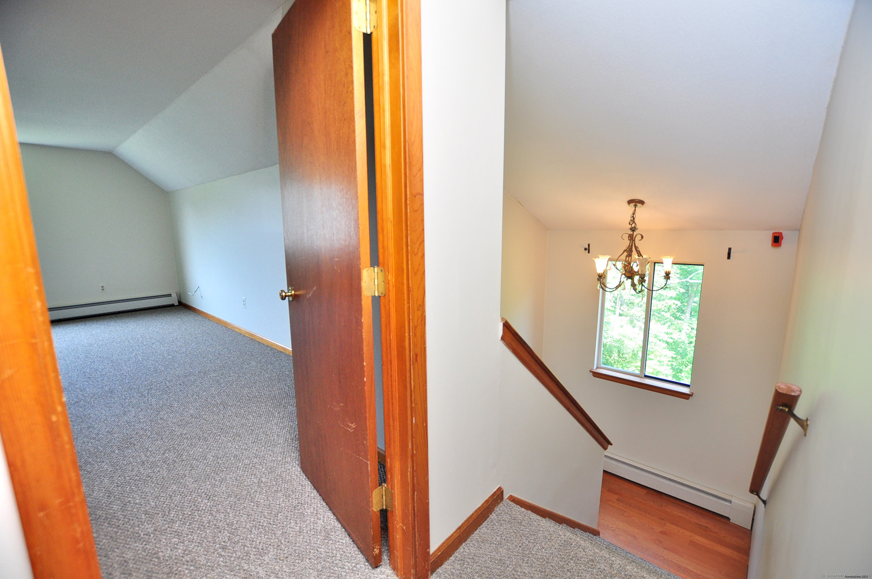 94 Clubhouse Road Windsor CT 06095