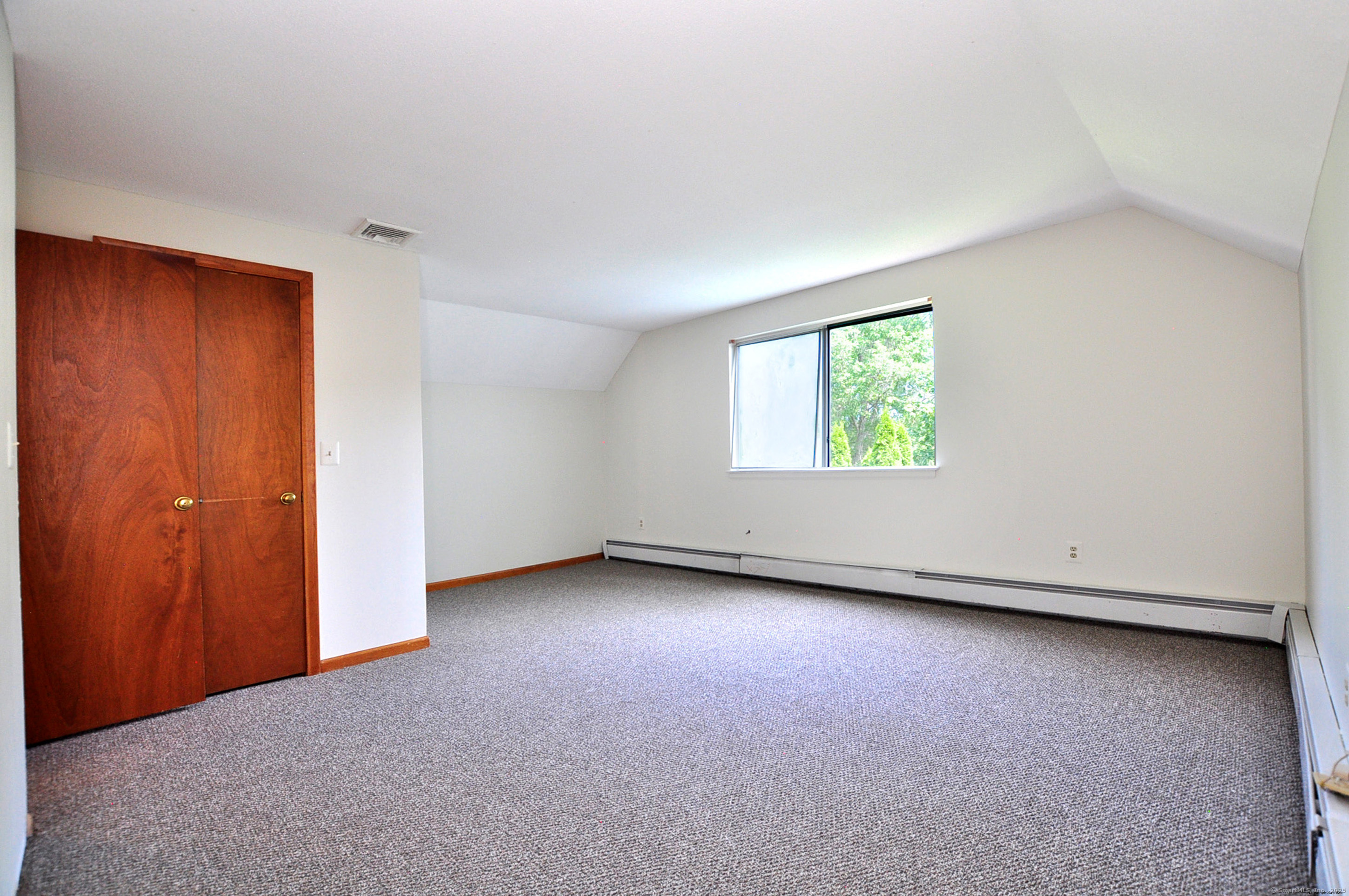 94 Clubhouse Road Windsor CT 06095