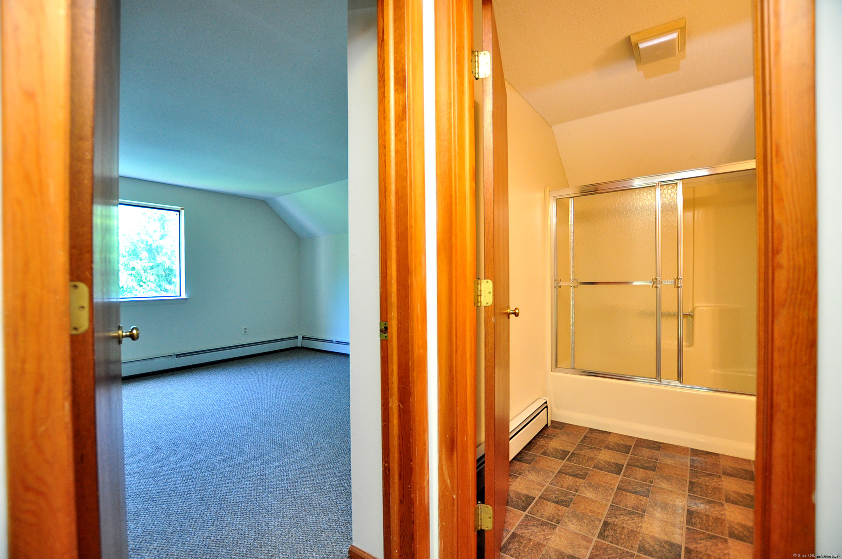 94 Clubhouse Road Windsor CT 06095