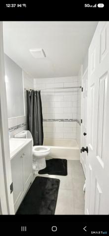 2 Heather Road Hamden CT 06518