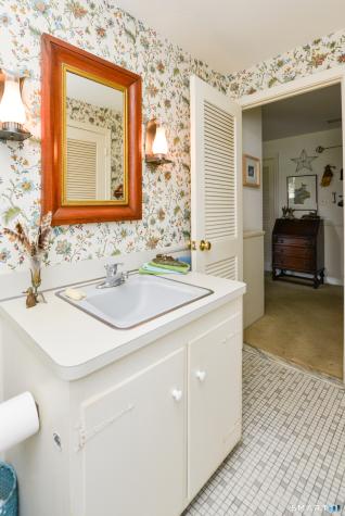 58 Cleveland Street Plainville CT 06062