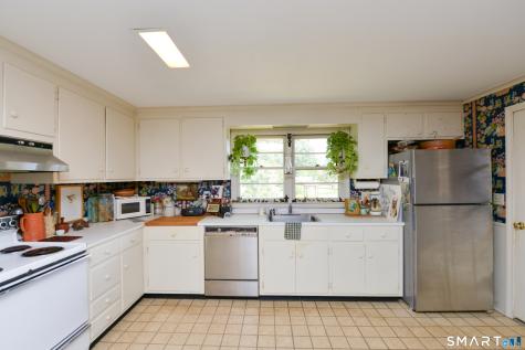58 Cleveland Street Plainville CT 06062