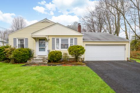 6 Hepburn Road Hamden CT 06517