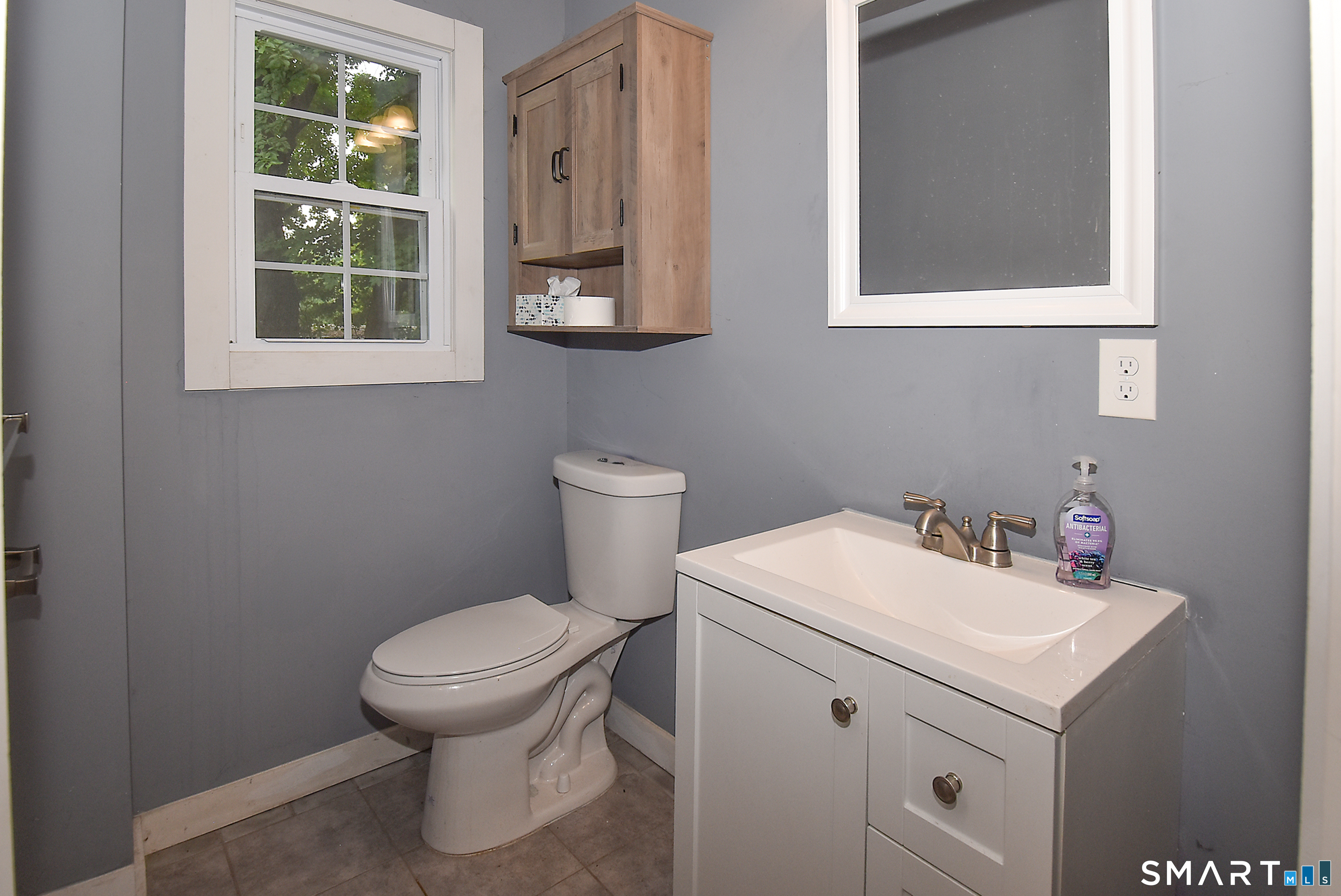 2 Broad Brook Road Enfield CT 06082