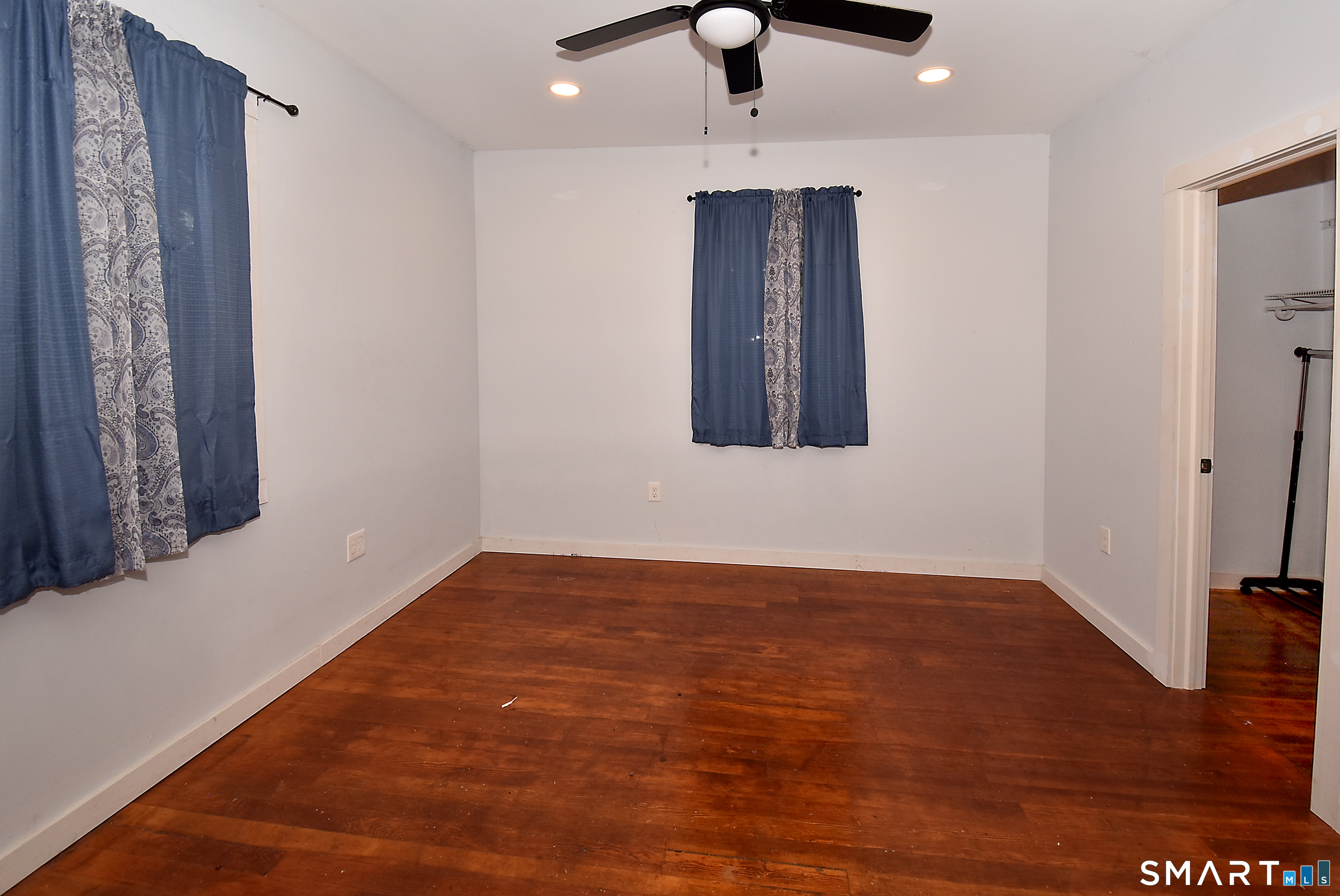 2 Broad Brook Road Enfield CT 06082