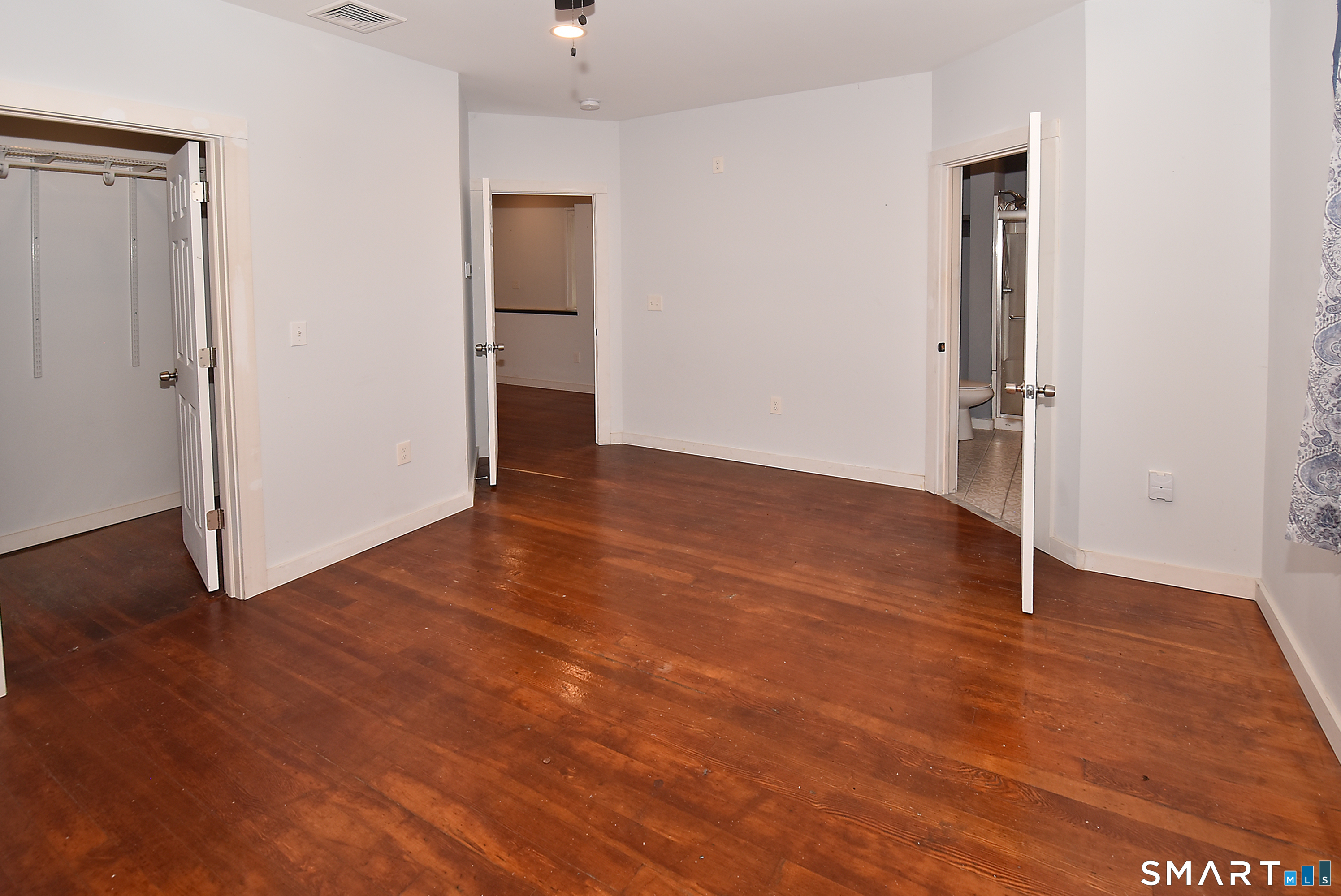 2 Broad Brook Road Enfield CT 06082