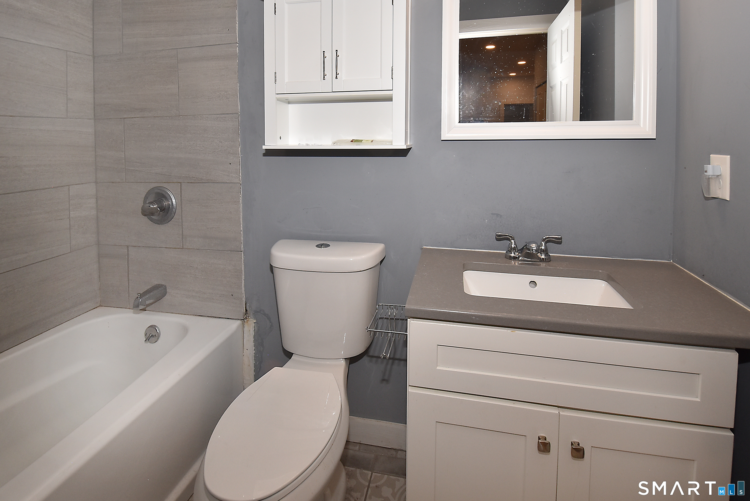 2 Broad Brook Road Enfield CT 06082