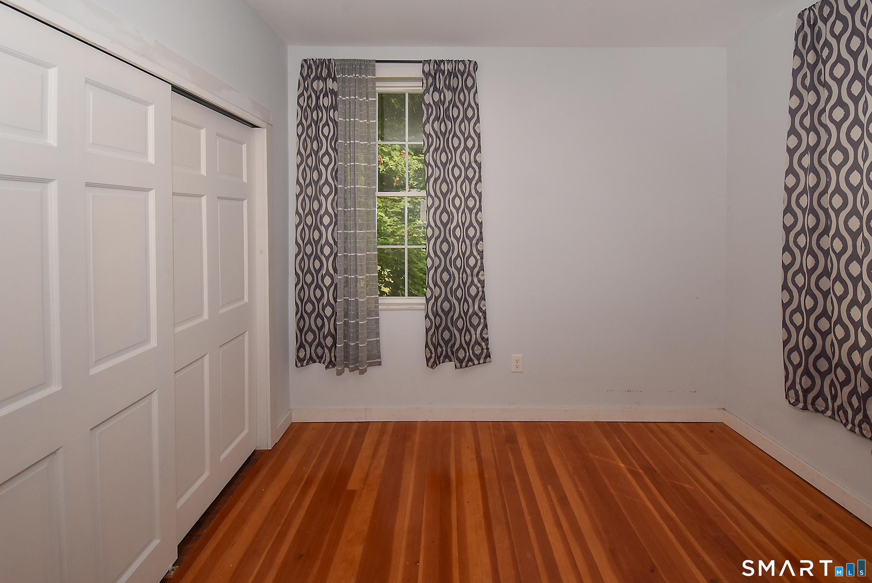 2 Broad Brook Road Enfield CT 06082