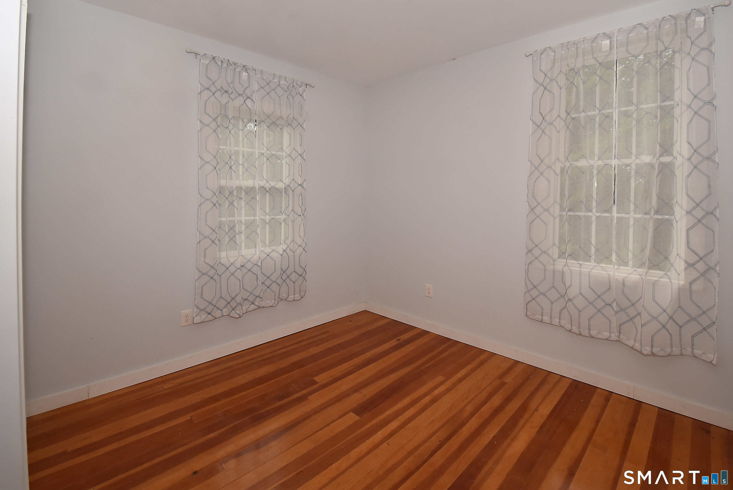 2 Broad Brook Road Enfield CT 06082