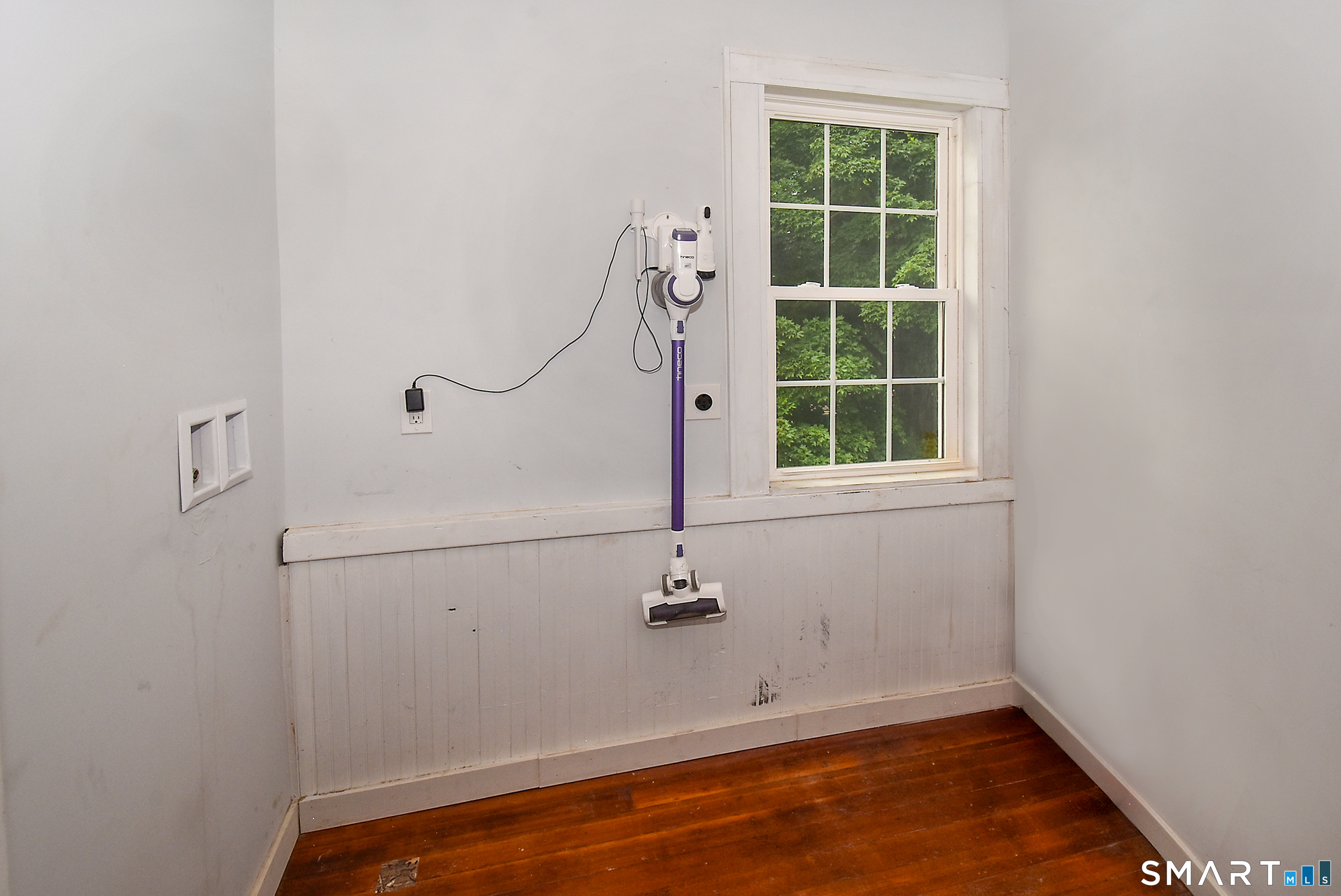 2 Broad Brook Road Enfield CT 06082