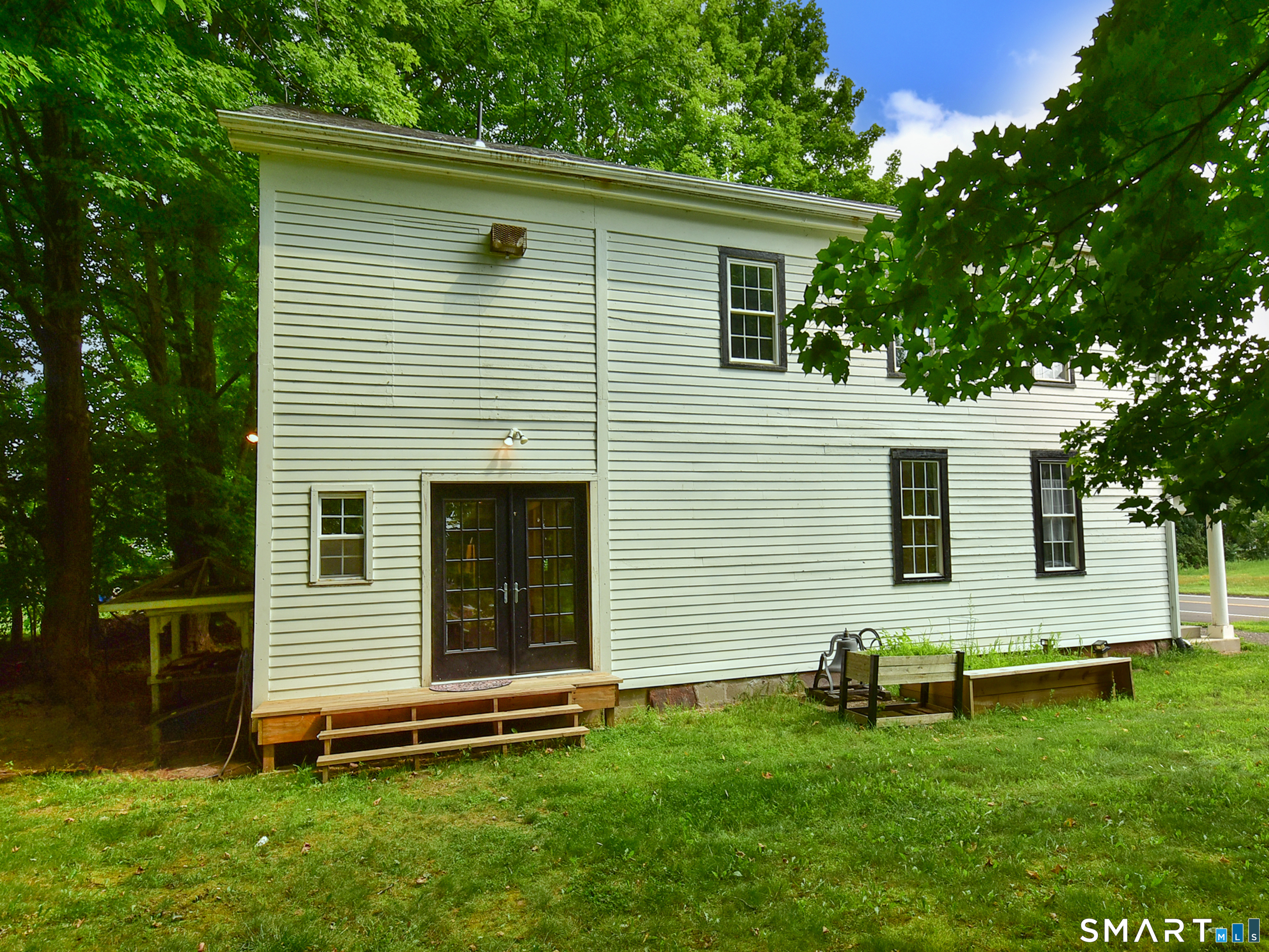 2 Broad Brook Road Enfield CT 06082