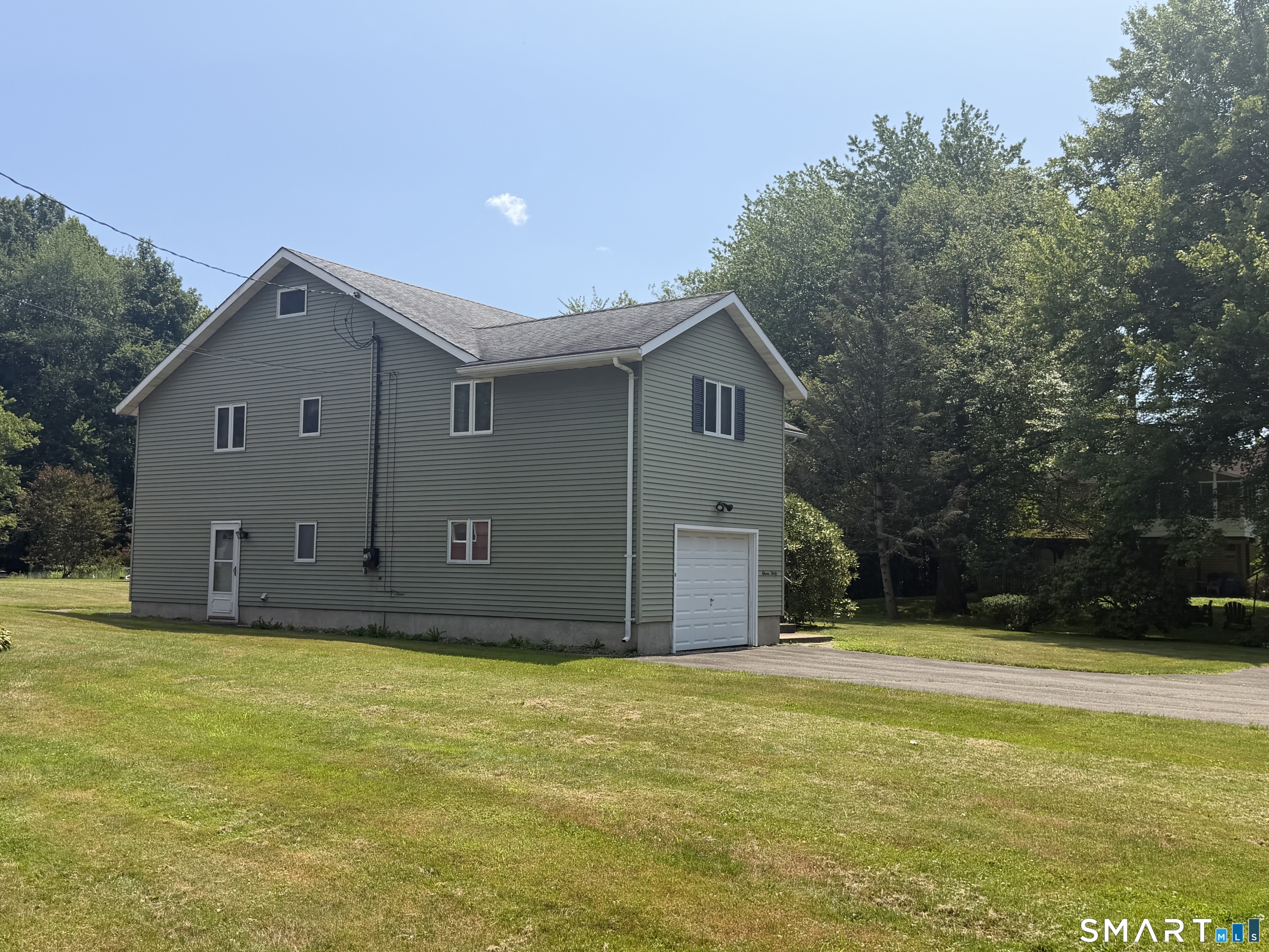 1130-R Blue Hills Avenue Bloomfield CT 06002