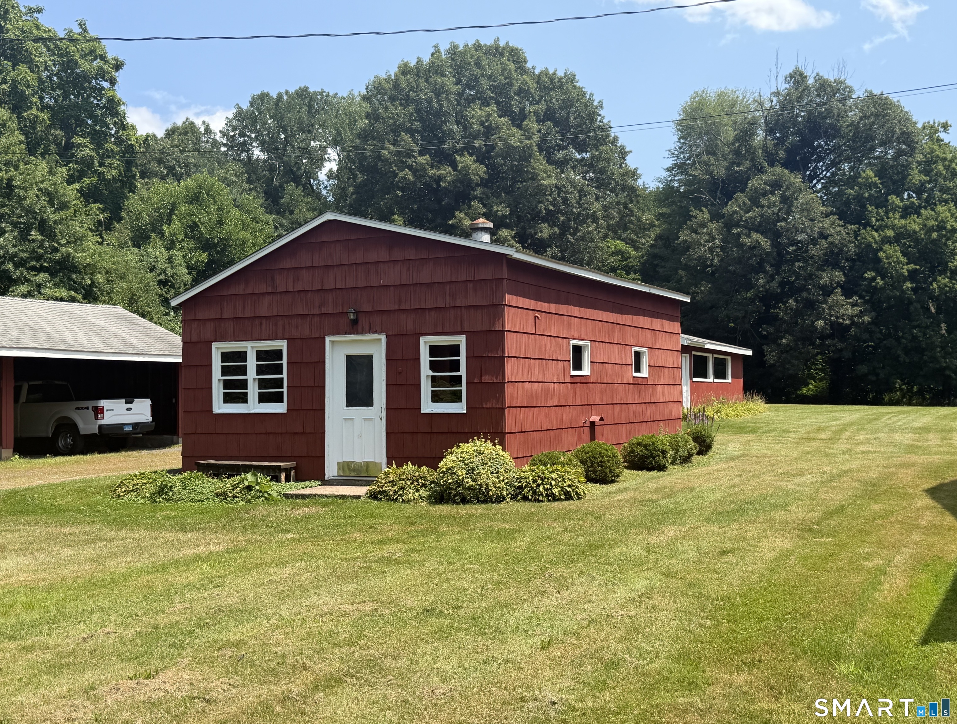1130-R Blue Hills Avenue Bloomfield CT 06002