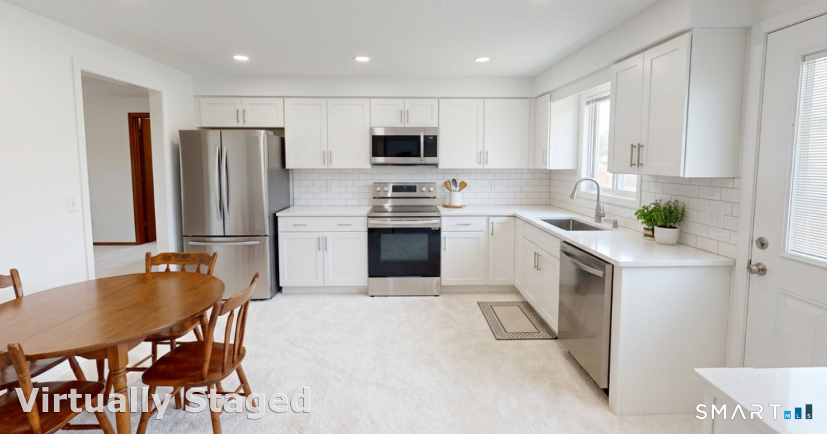 1130-R Blue Hills Avenue Bloomfield CT 06002
