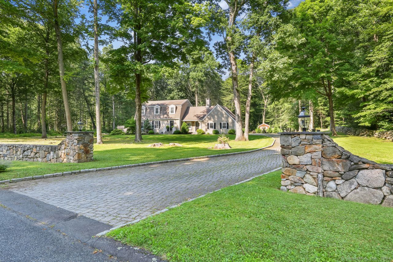 97 Burroughs Road Easton CT 06612