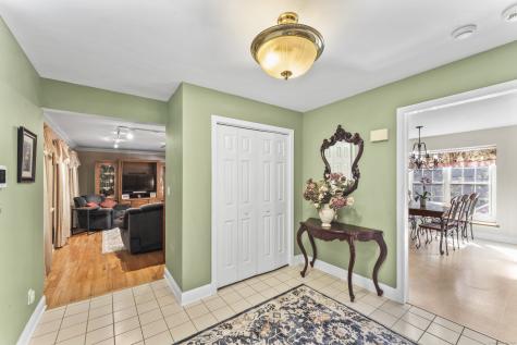 2 Sutherland Drive Newtown CT 06482