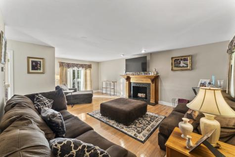 2 Sutherland Drive Newtown CT 06482