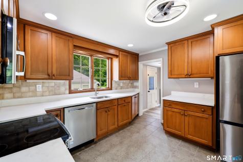 36 Krug Road Preston CT 06365