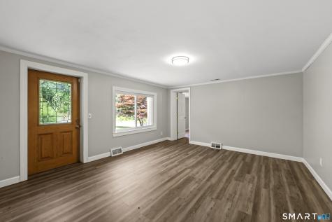 647 Willis Street Bristol CT 06010