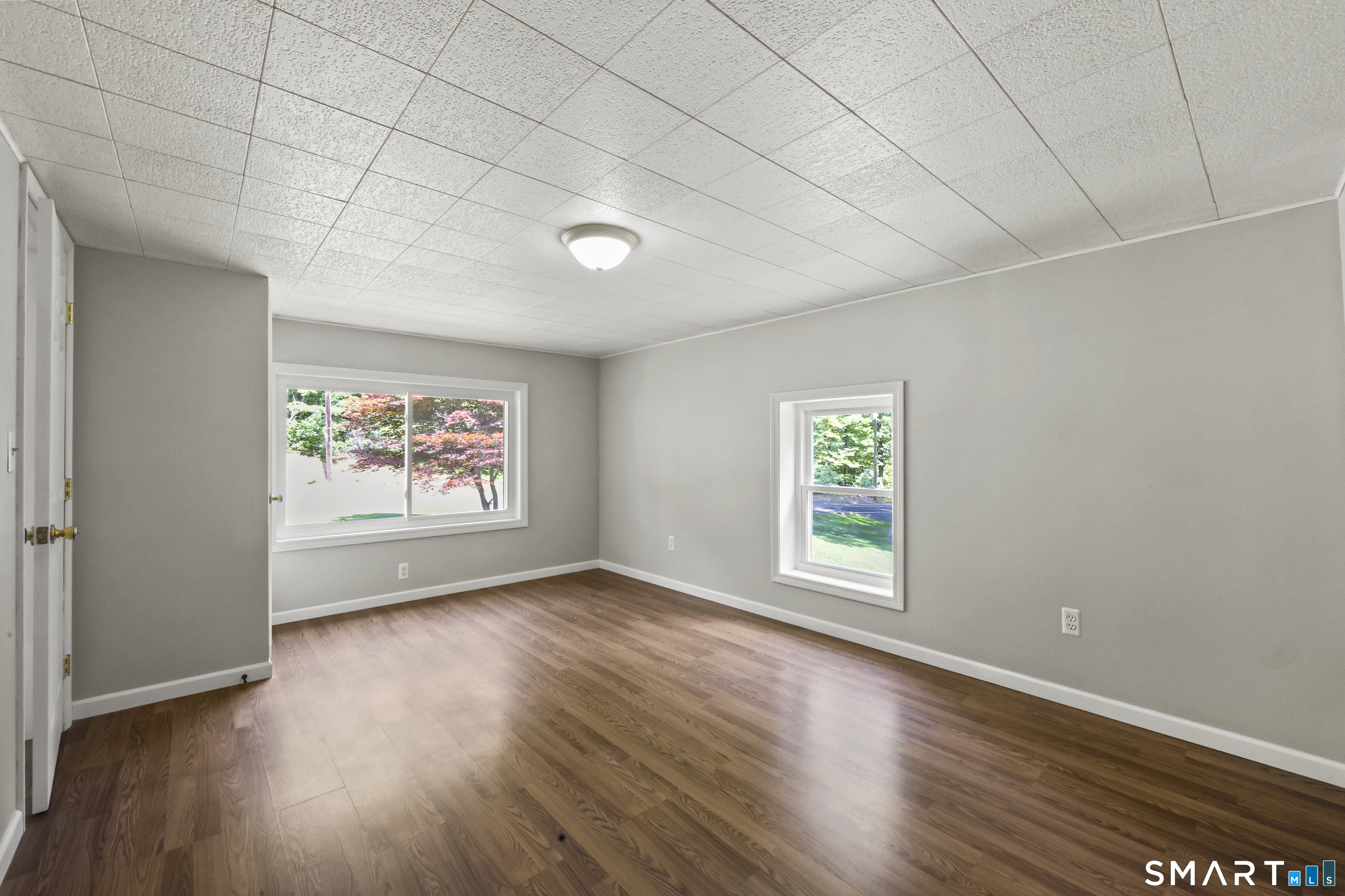 647 Willis Street Bristol CT 06010