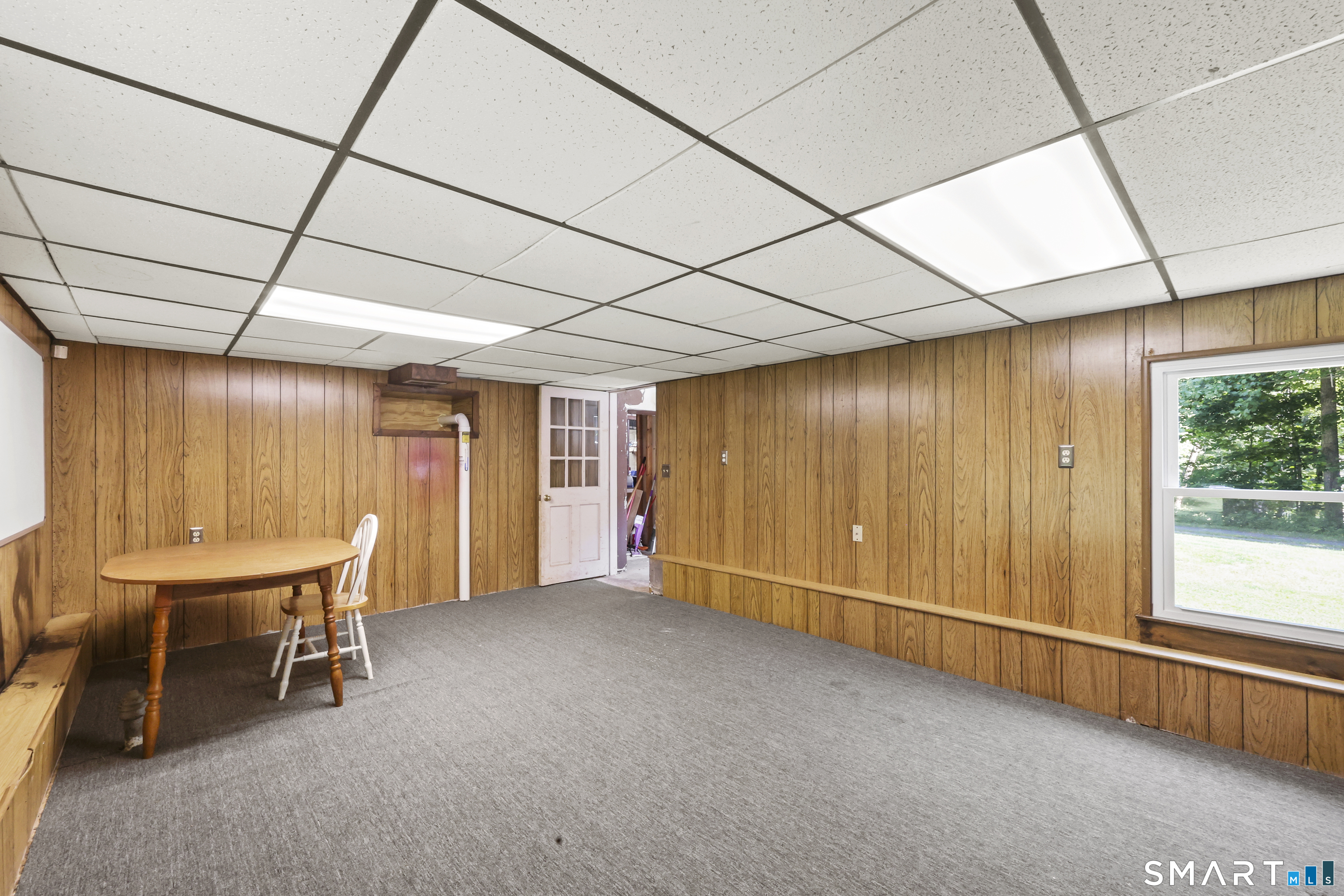 647 Willis Street Bristol CT 06010