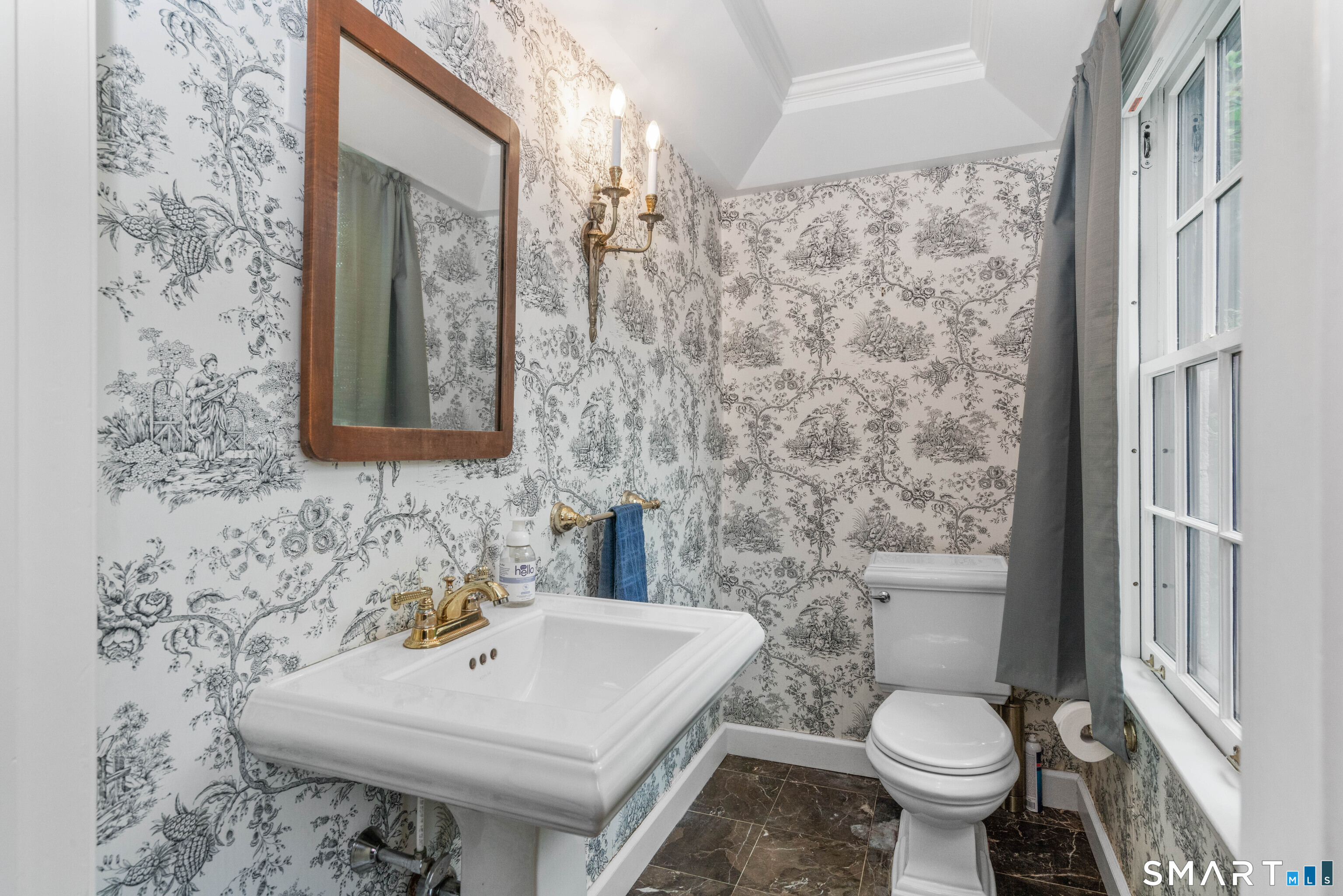 59 West Hill Drive West Hartford CT 06119