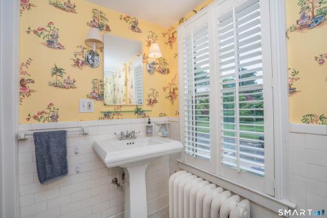 59 West Hill Drive West Hartford CT 06119
