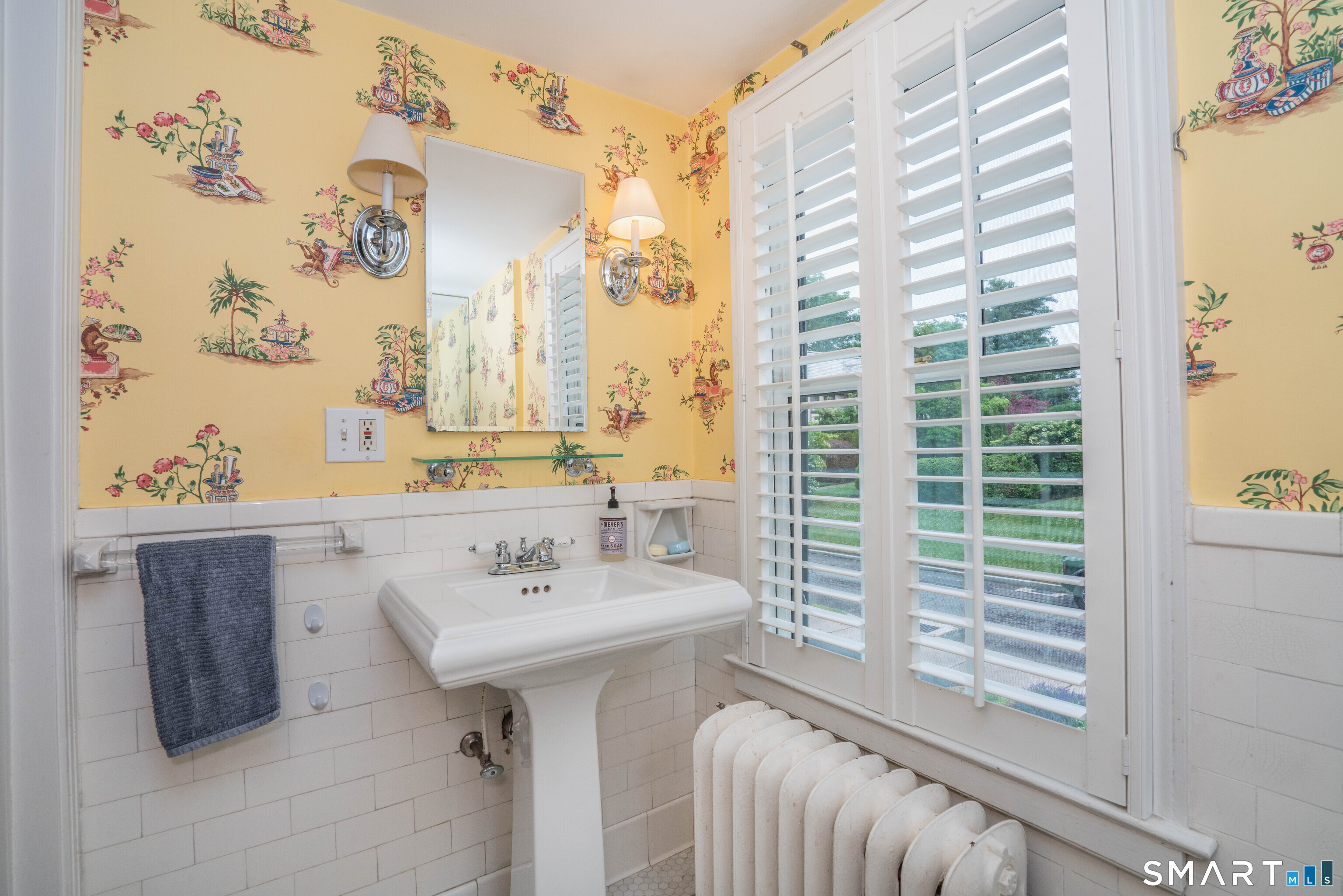 59 West Hill Drive West Hartford CT 06119