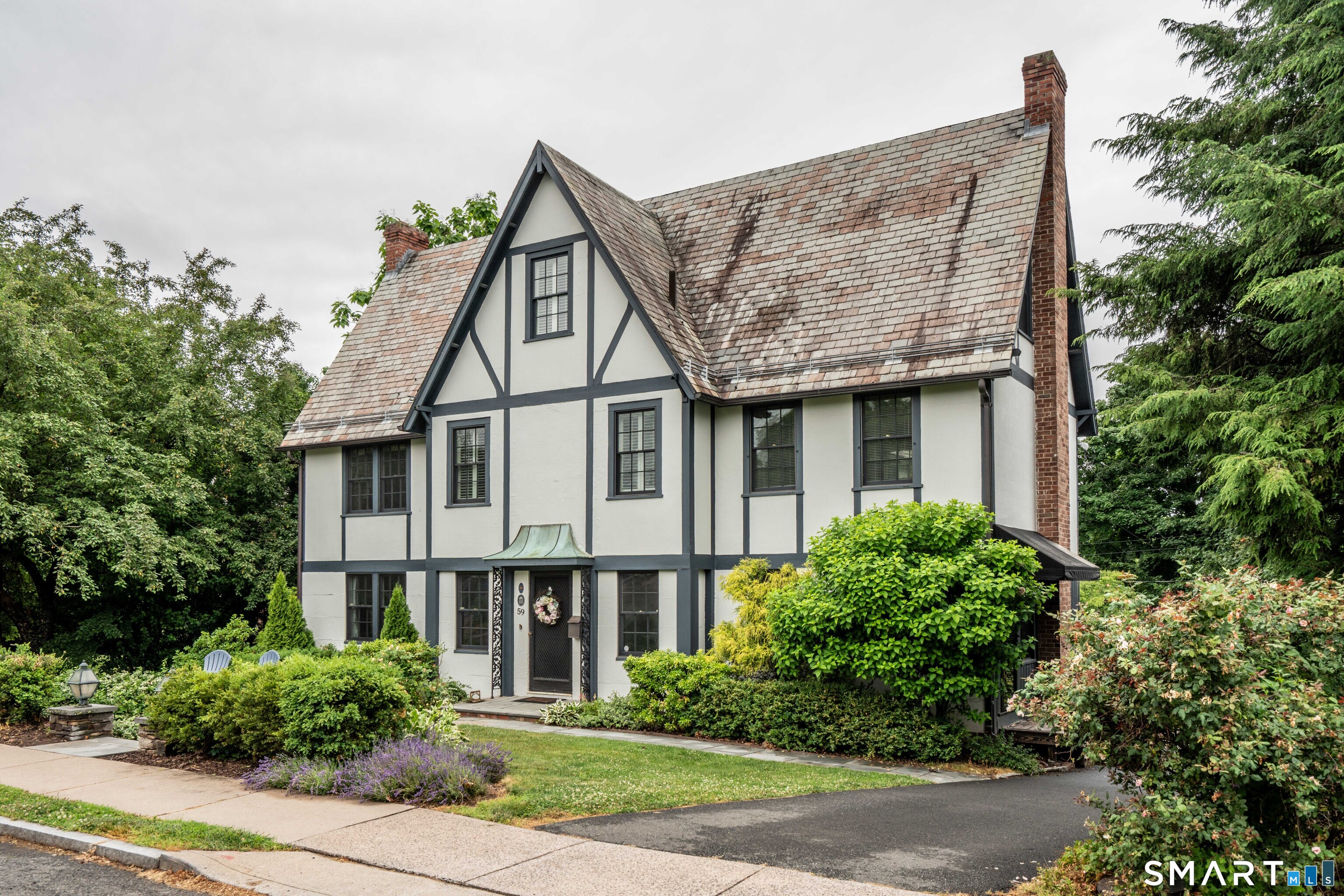 59 West Hill Drive West Hartford CT 06119