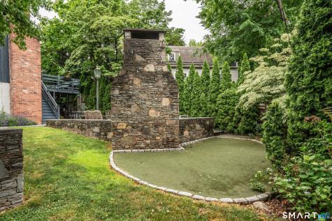 59 West Hill Drive West Hartford CT 06119