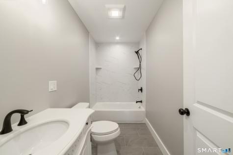 104 Eastfield Road Waterbury CT 06708