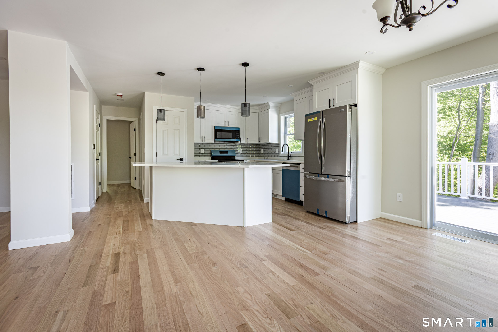 24 West Lakeview Road Plymouth CT 06782